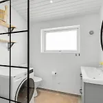 Lovely With Outdoor Sauna - 1025